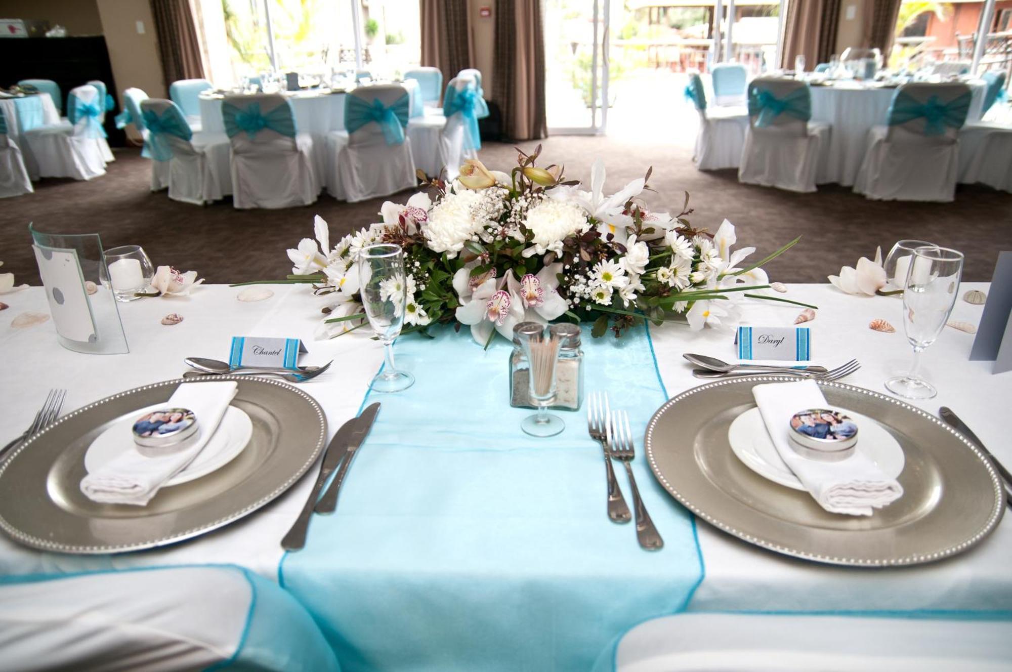 Umthunzi Hotel And Conference Umtentweni Экстерьер фото