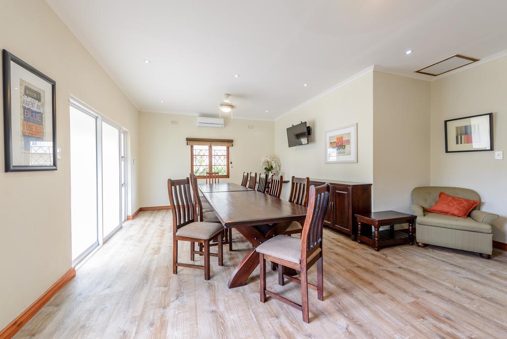 Umthunzi Hotel And Conference Umtentweni Экстерьер фото
